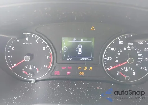 2018 Kia Optima Lx z USA, uszkodzony, nr VIN 5XXGT4L33JG263859